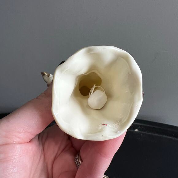 2001 Ivory Porcelain Christmas Angel Bell Ornament w/Gold Trim Holding Stars - Picture 2 of 6